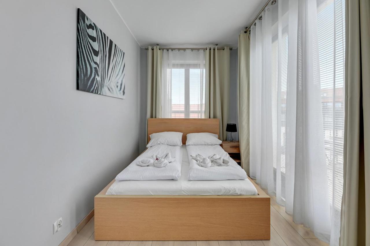 Wave Apartments - Szafarnia Old Town Gdansk Luaran gambar