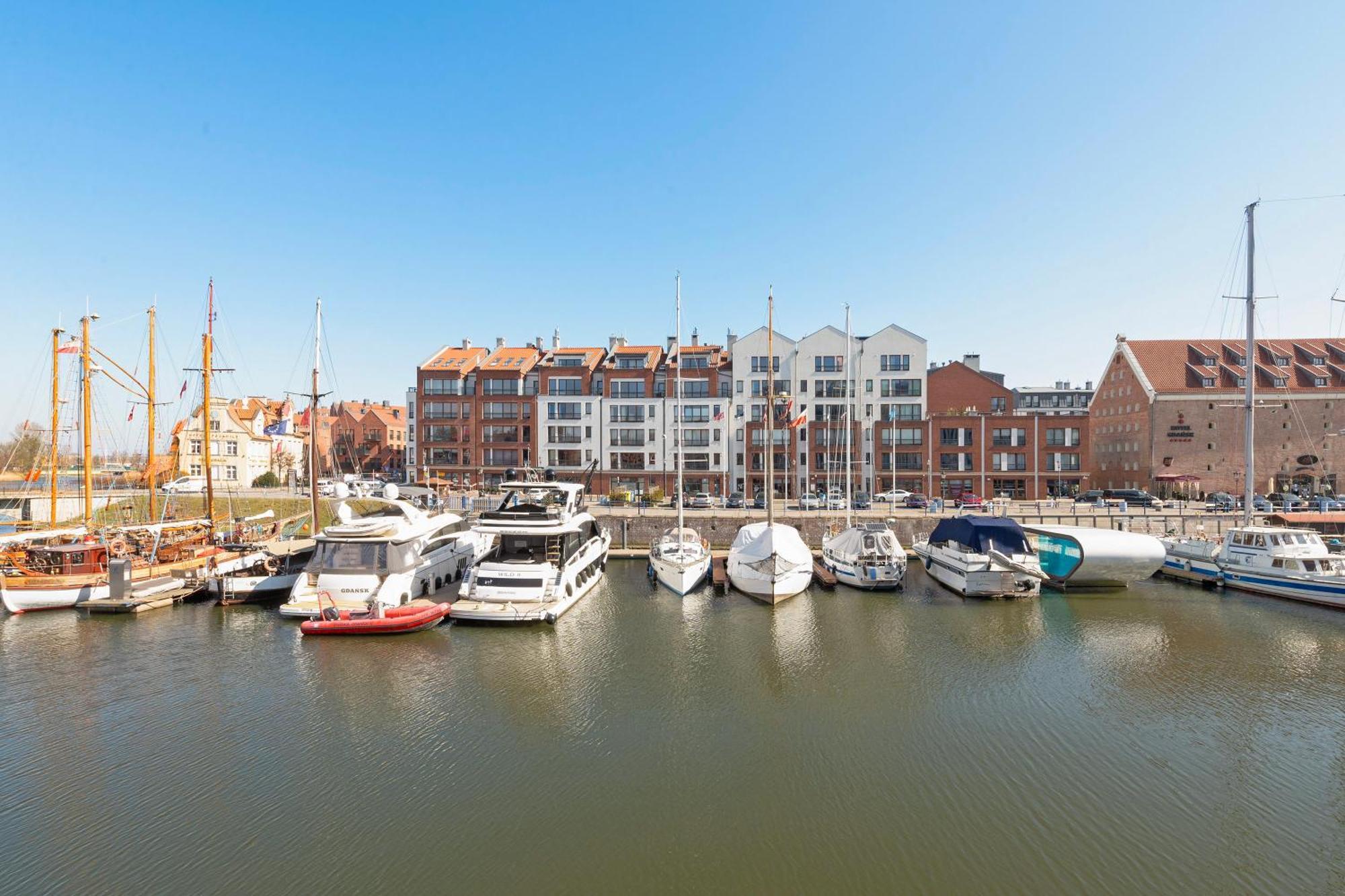 Wave Apartments - Szafarnia Old Town Gdansk Luaran gambar