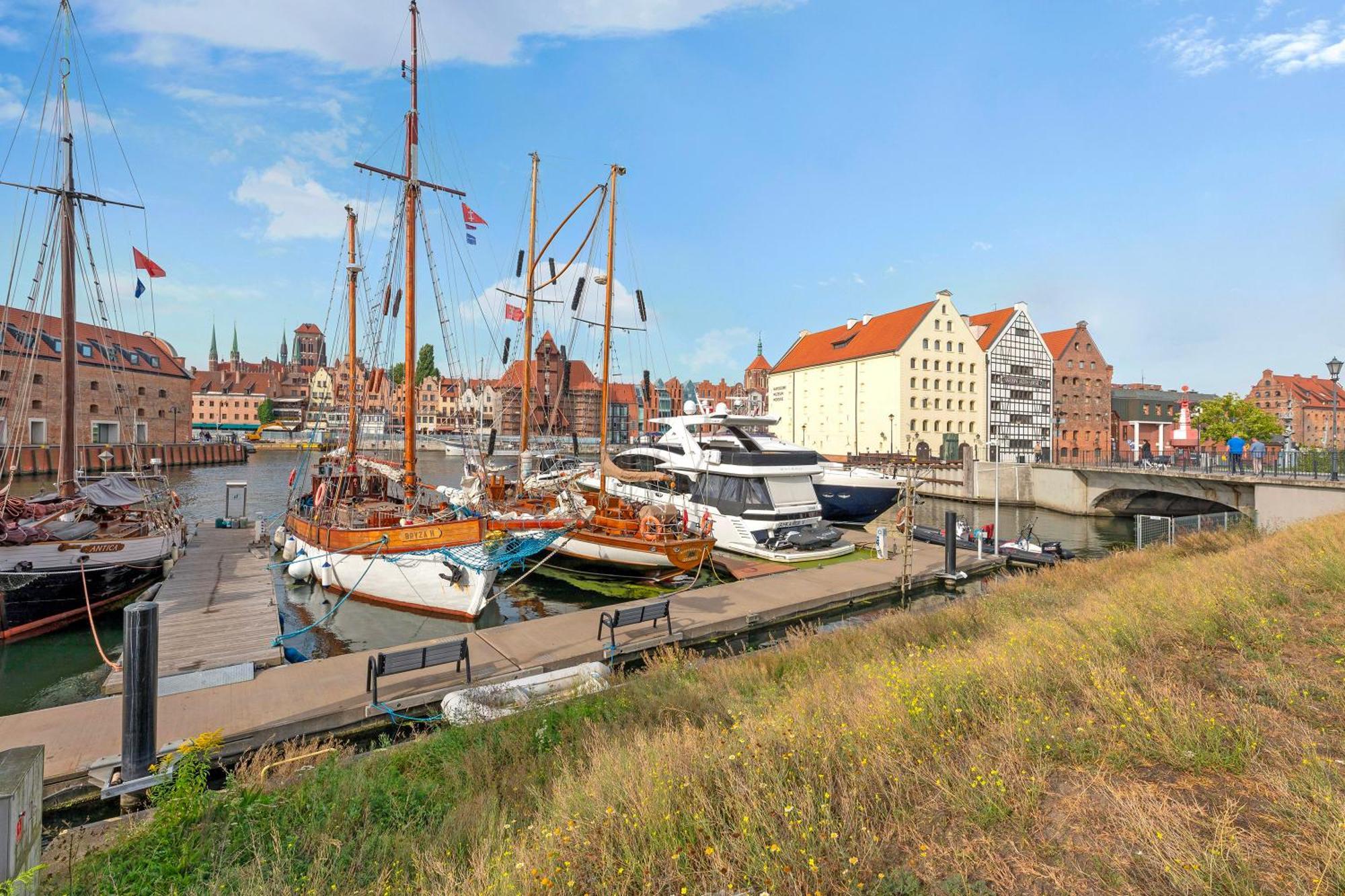 Wave Apartments - Szafarnia Old Town Gdansk Luaran gambar